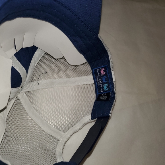 Charleston Threads! - Picture 4 of 6